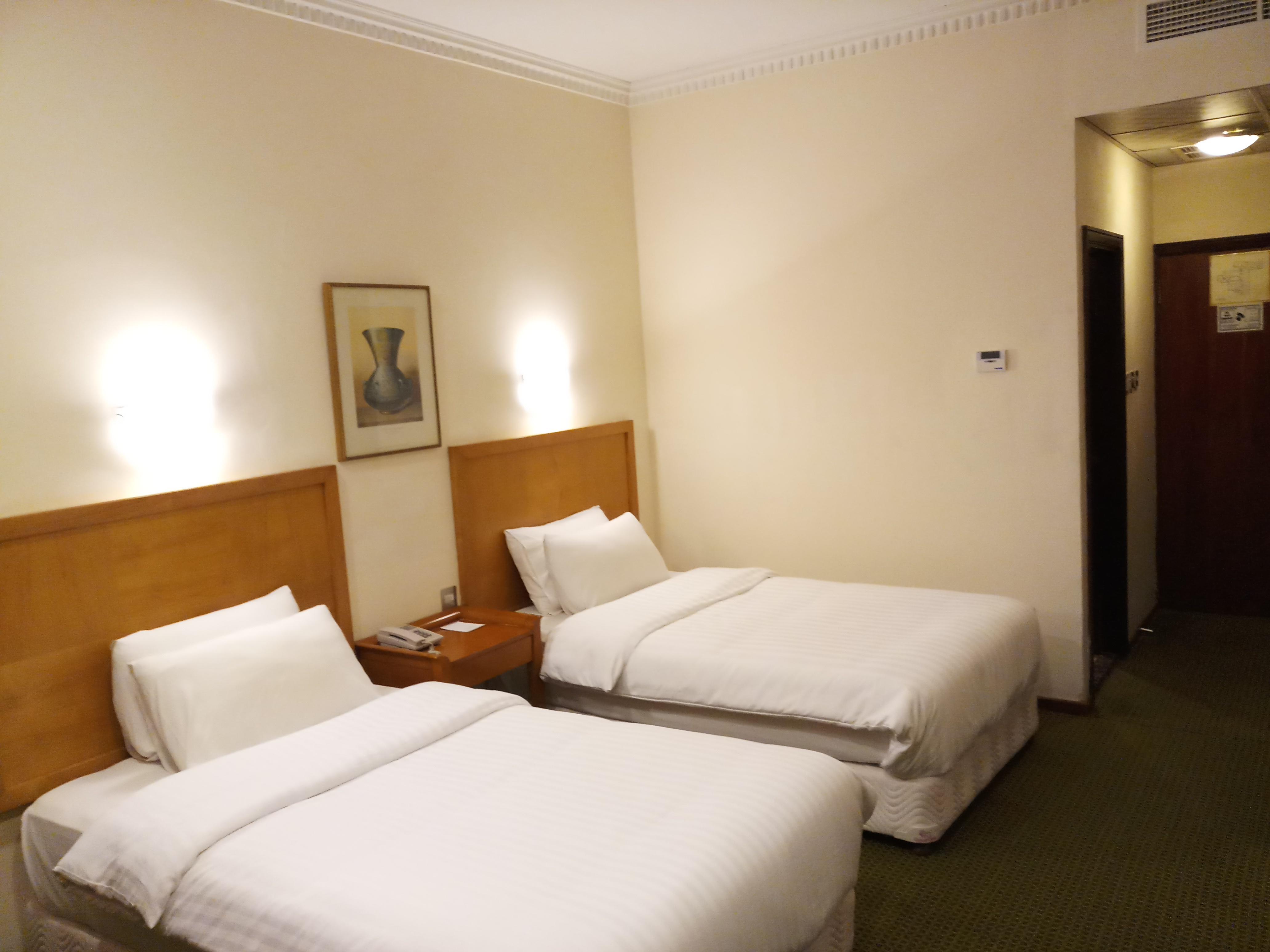 Oriental Palace Hotel Manáma Kültér fotó